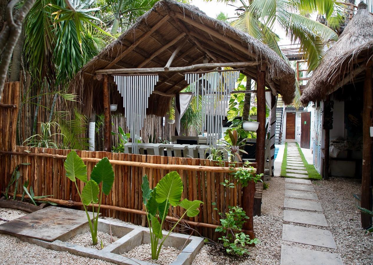 Tuup Jungle Aparthotel Tulum Exterior photo